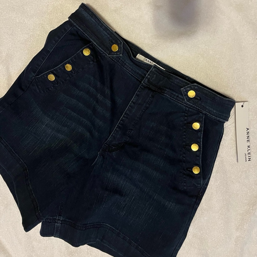 ANNE KLEIN HIGH RISE SKINNY SHORTS